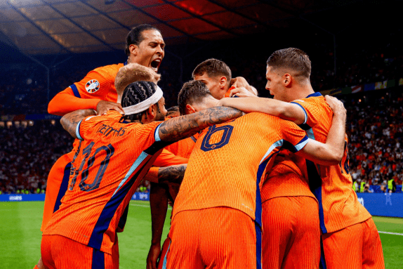 德国队世界,杯败北,穆勒与弗里,易币付app,易币付网页版,易币付app官网下载